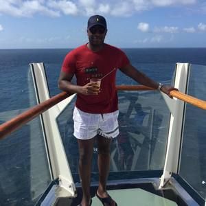 Meet your Posher, Segun